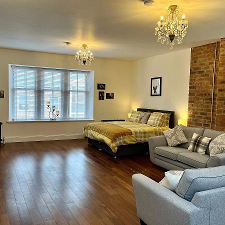 The Bards Loft, Large Studio Apartment Ayr Exterior foto